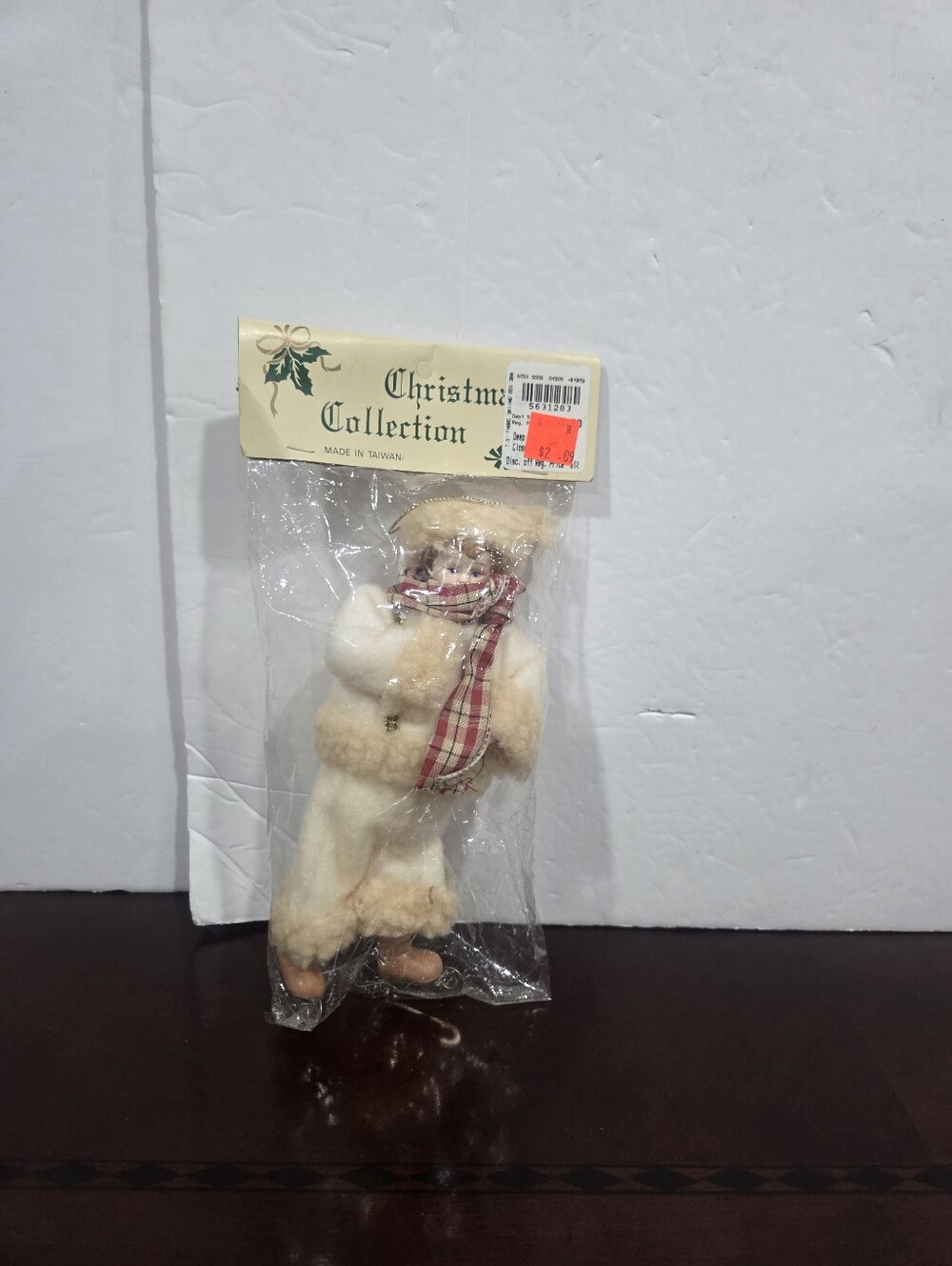 Vintage Christmas Collection Ornament